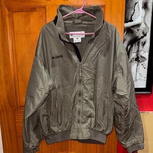 Columbia Sage Green Windbreaker
